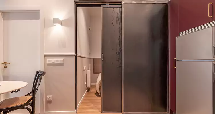 We Fix Closet Sliding Door in Foster City, CA 