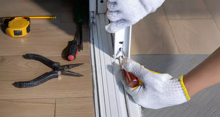 Screen Door Wheel Replacement in Foster City, CA