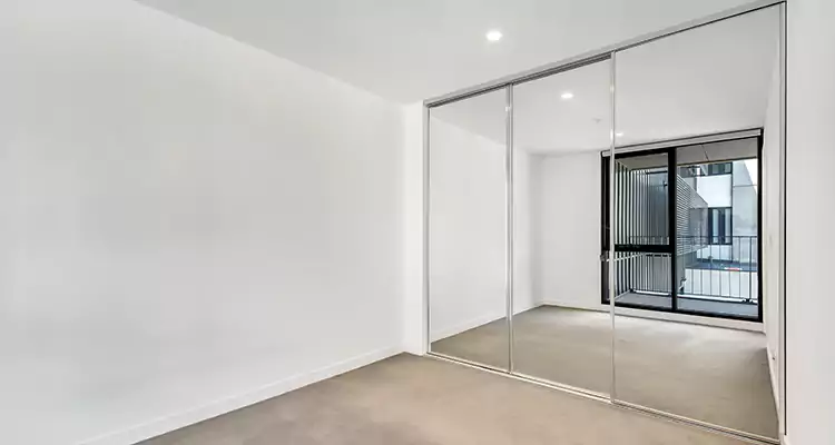 Why Homeowners Choose Us for Sliding Mirror Door Replacement in Foster City, CA