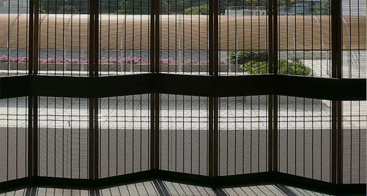 Front Screen Door Repair in Foster City, CA