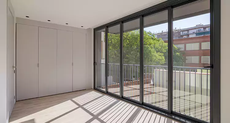Fix Sliding Screen Door Track in Foster City, CA